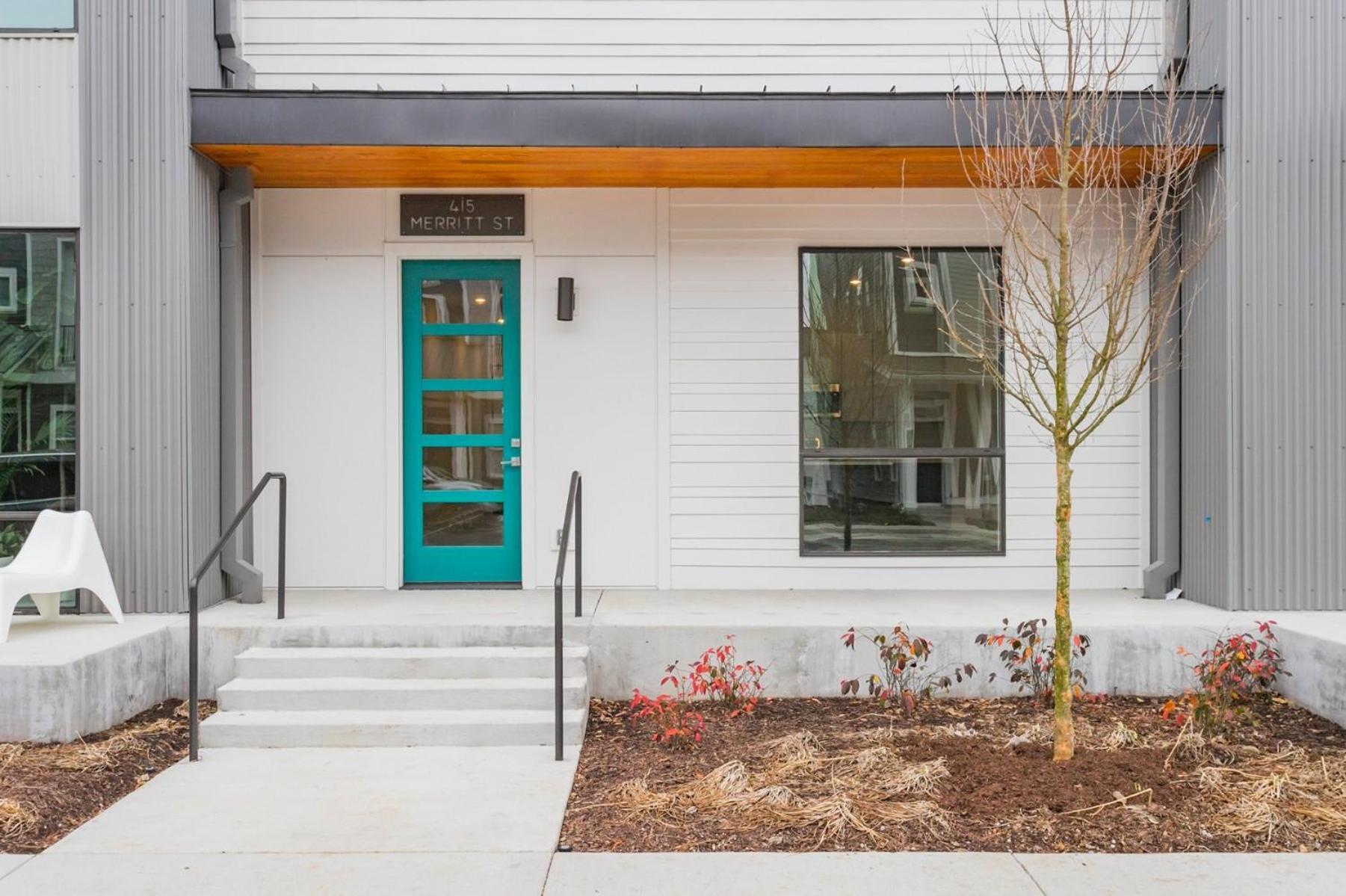 415 Merritt *