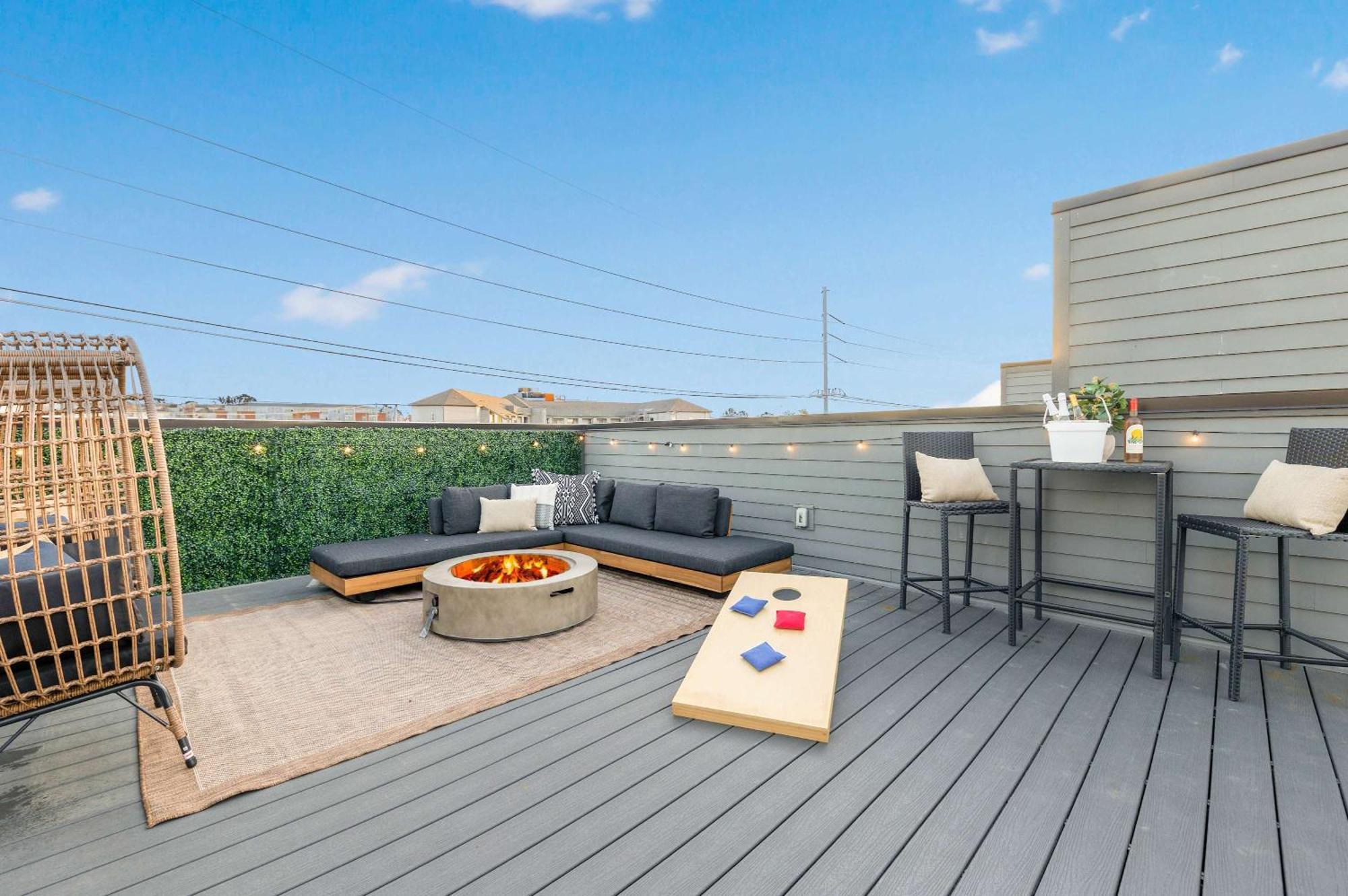 The Trillium & The Iris - 2 Homes 6 Bedrooms * Nashville