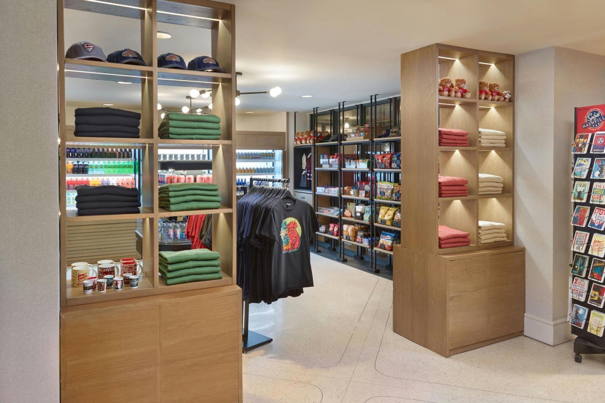 Sheraton Grand Downtown Hotel 4*