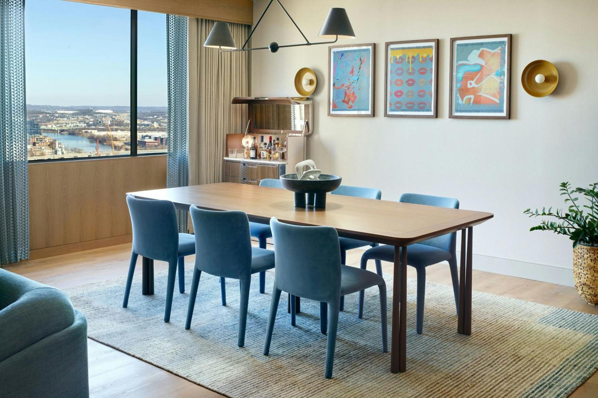 Hotel Sheraton Grand Downtown 4*