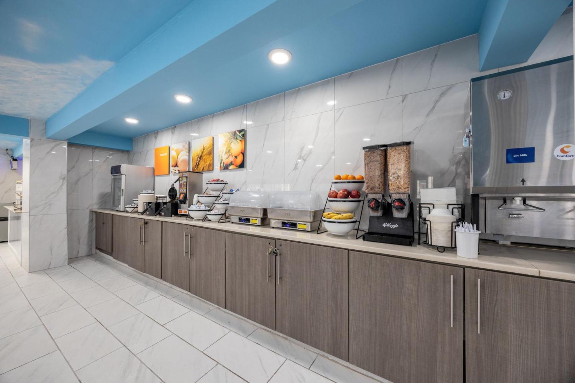 Comfort Downtown - Music Center 3* Nashville