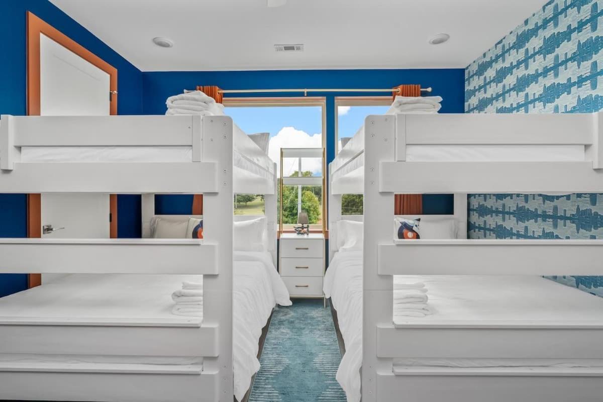Chic Oasis 2 Miles From Dt - Pool Table - B-dashy