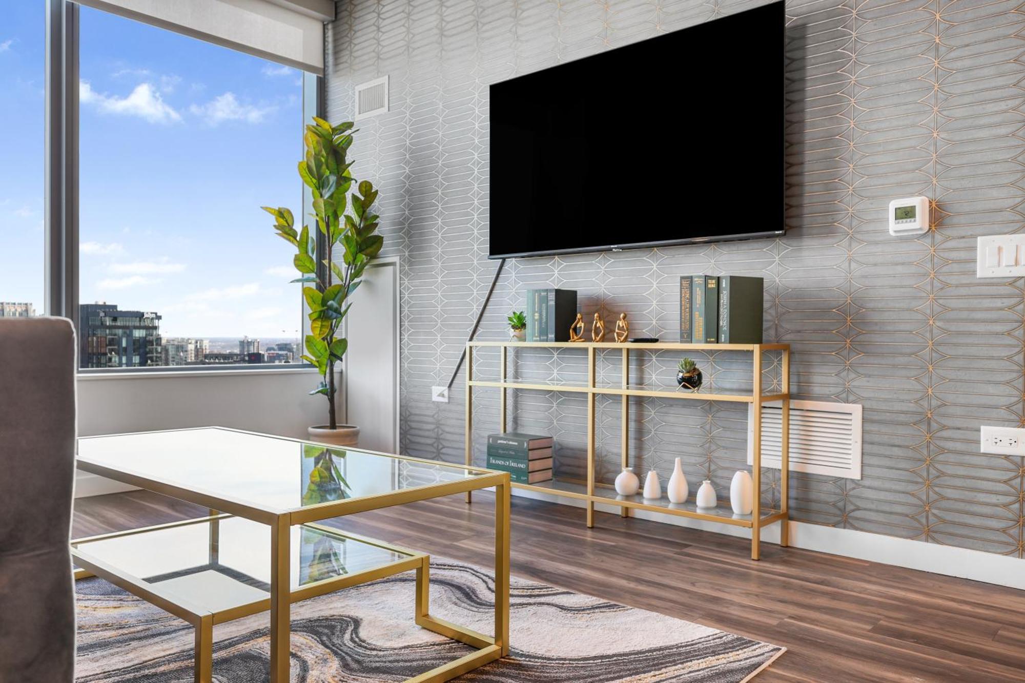 Golden Luxe Downtown Aparthotel *