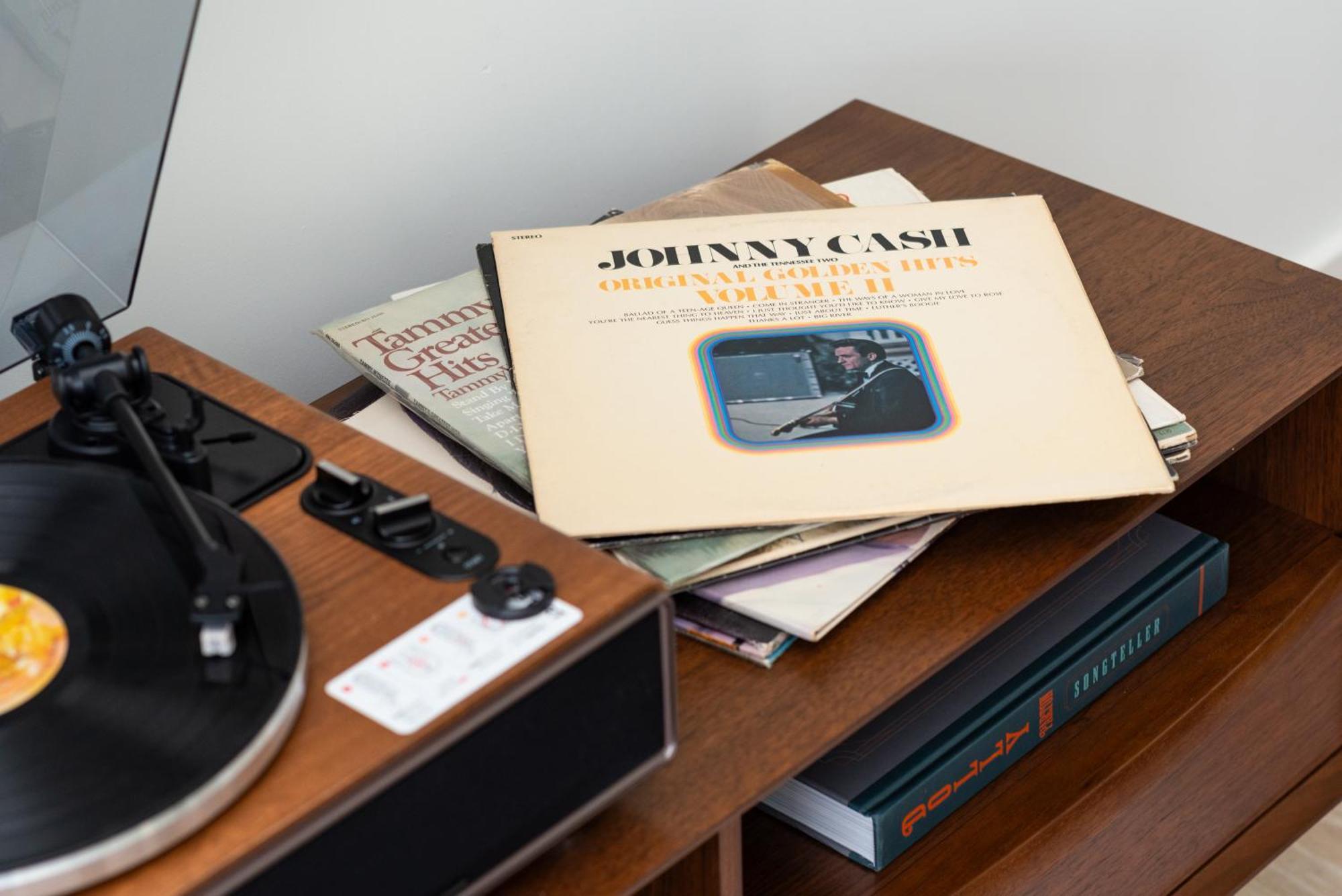 Holiday home Penthouse Luxury With Pool Patio And View Walk To Broadway