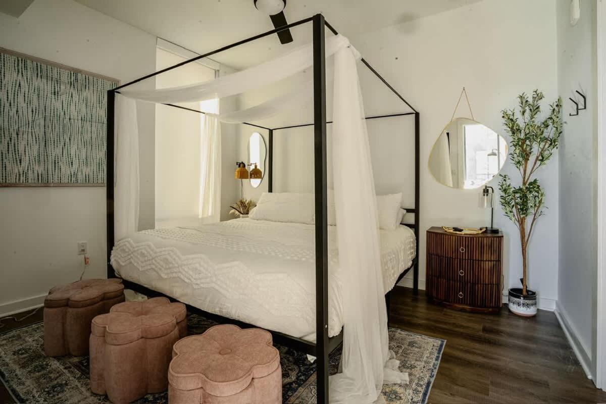 2 Bed 2 Bath Nest For Family Nashville