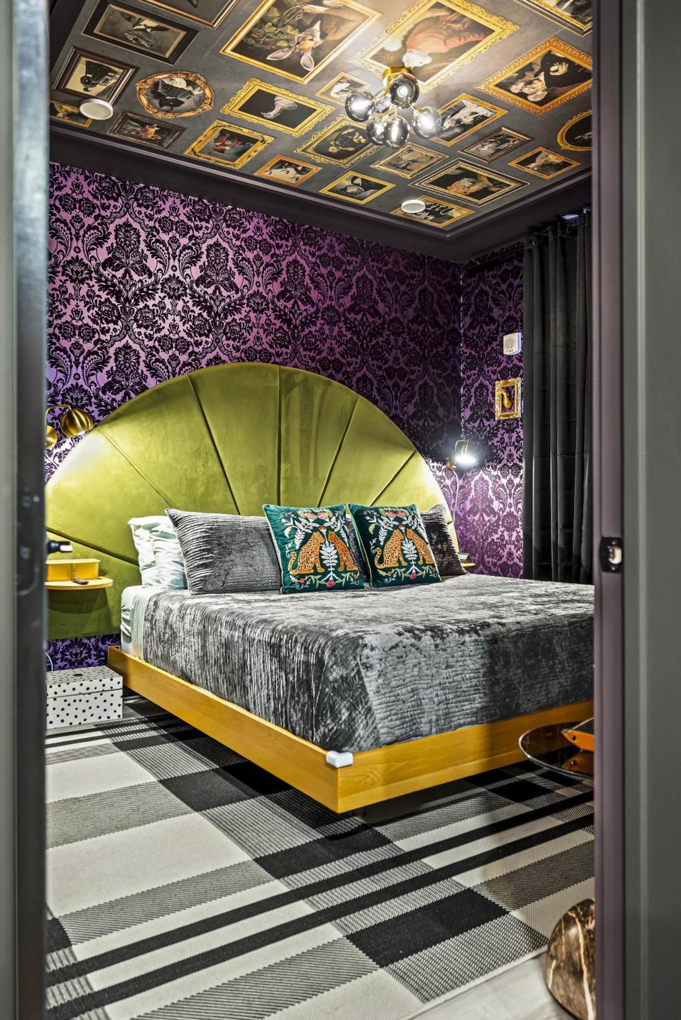 The Lounge Close To Broadway Apartment