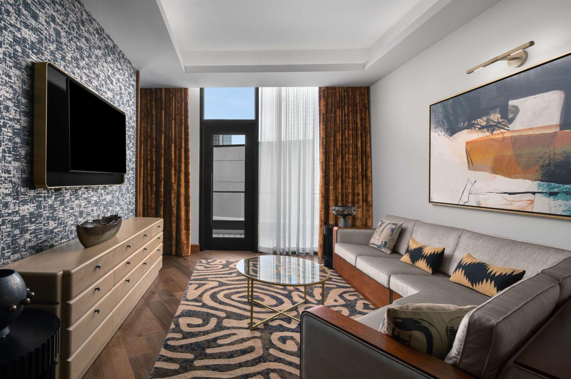 Fraye Nashville, Curio Collection By Hilton 4*