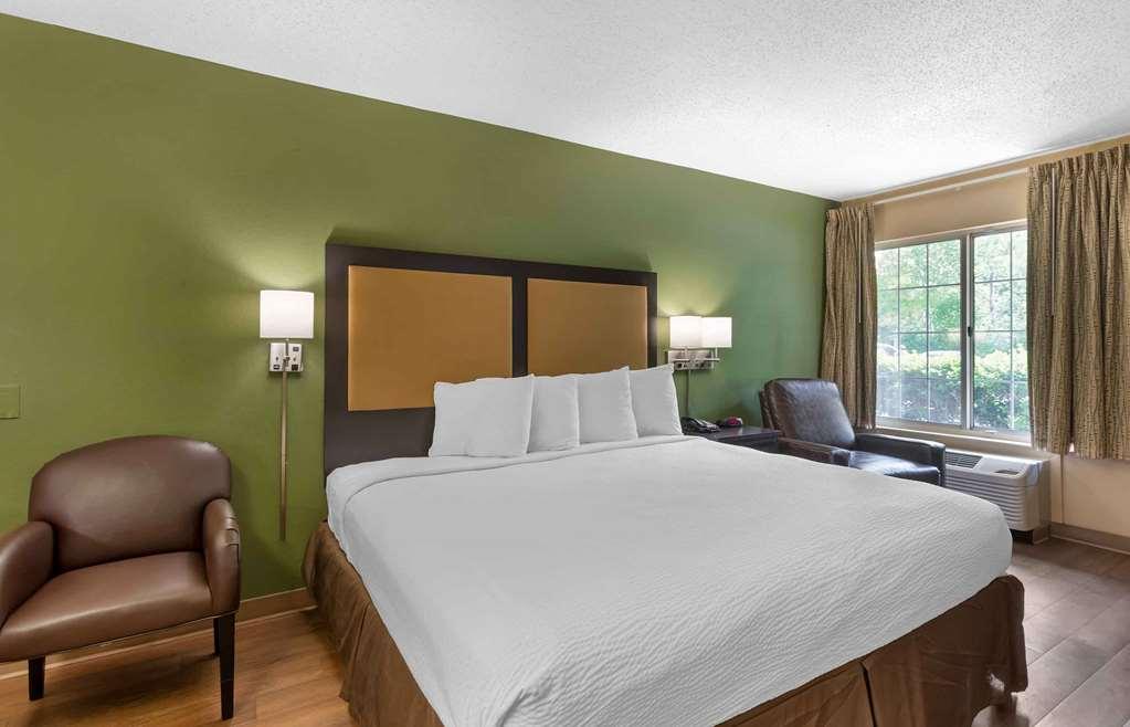 Extended America - - Airport - Music City Hotel