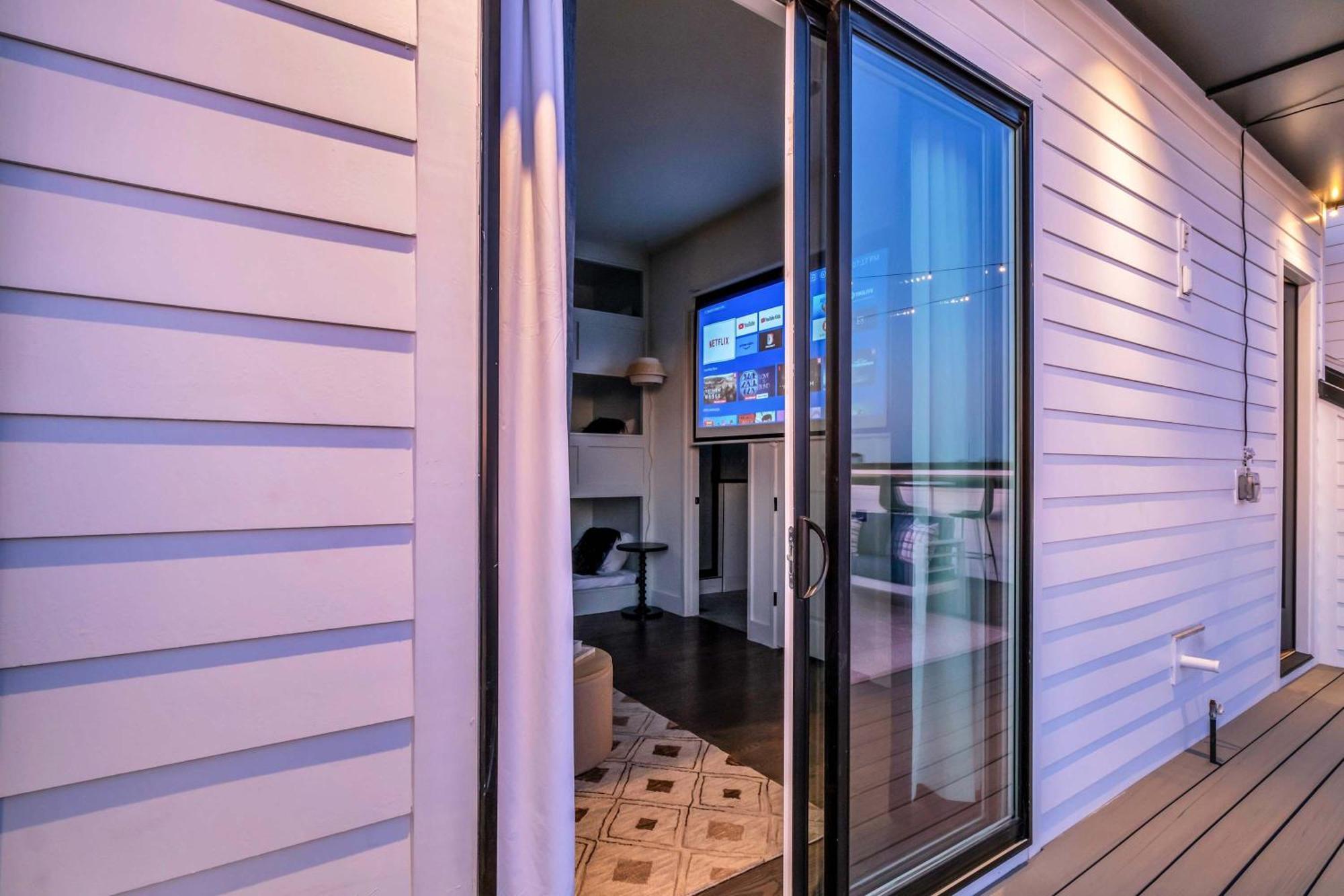 Holiday home Taylor Swift Inspired Hot Tub Rooftop Deck Views Nashville