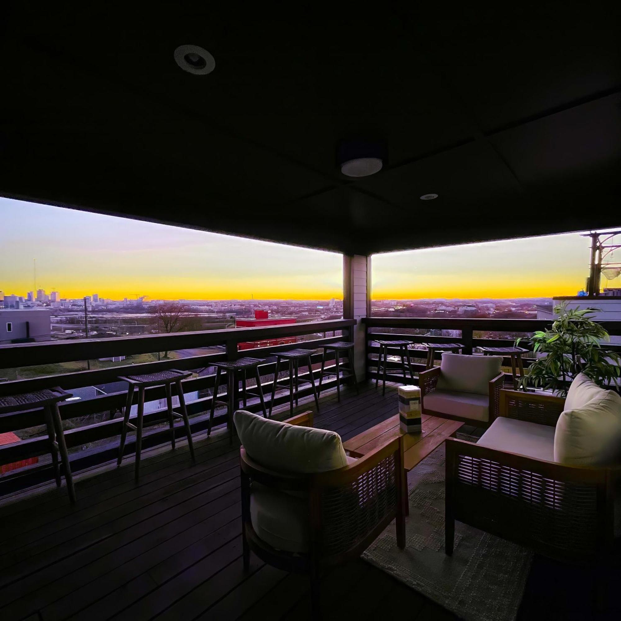 Luxe Pool Hot Tub & Game Downtown * Nashville