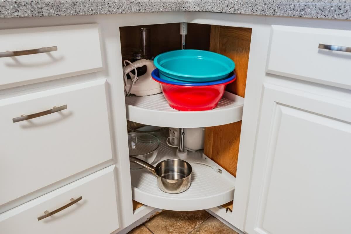 1009 Eastside Vibe - Big &