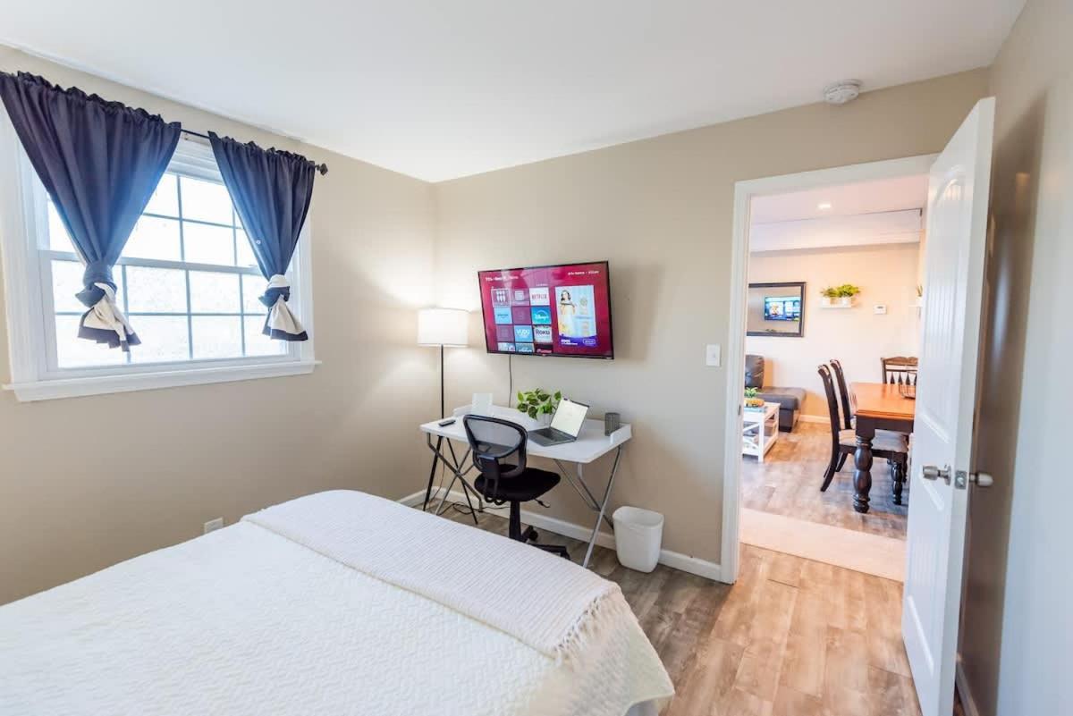 7 Min Drive To Broadway- Walkable Neighborhood * Nashville