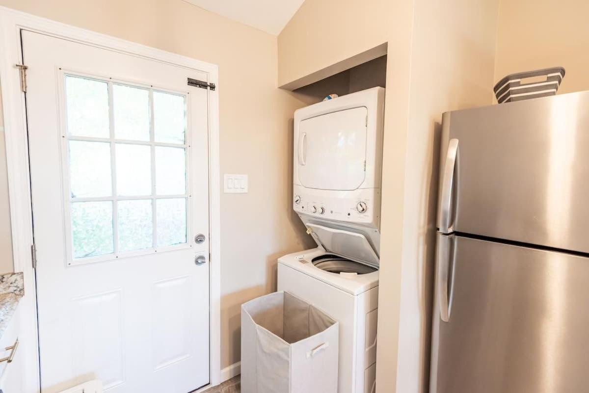 7 Min Drive To Broadway- Walkable Neighborhood Holiday home Nashville