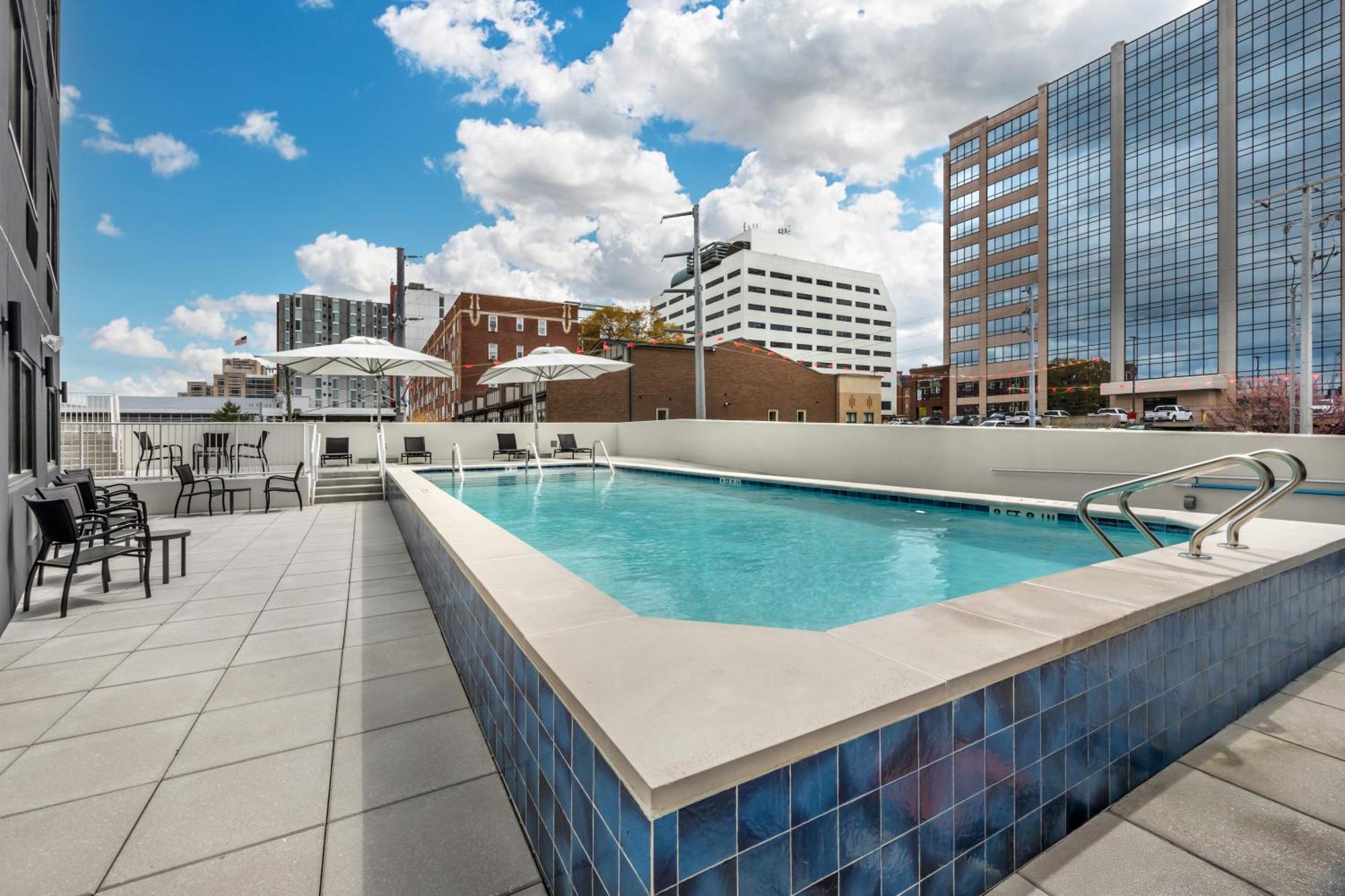 Express & West End - Univ Area By Ihg 3* Nashville
