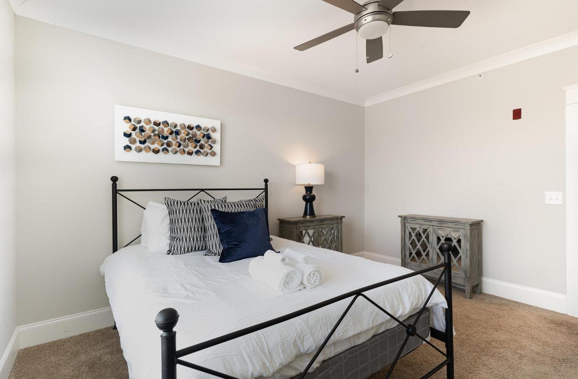 Belwood Bloom - 2 Units - Walk To Centennial Park