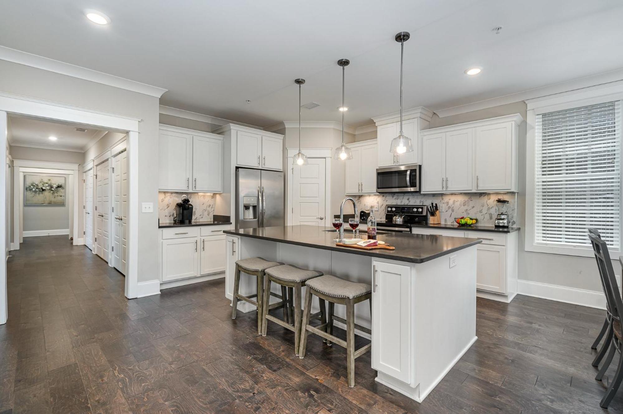 Holiday home Belwood Bloom - 2 Units - Walk To Centennial Park *