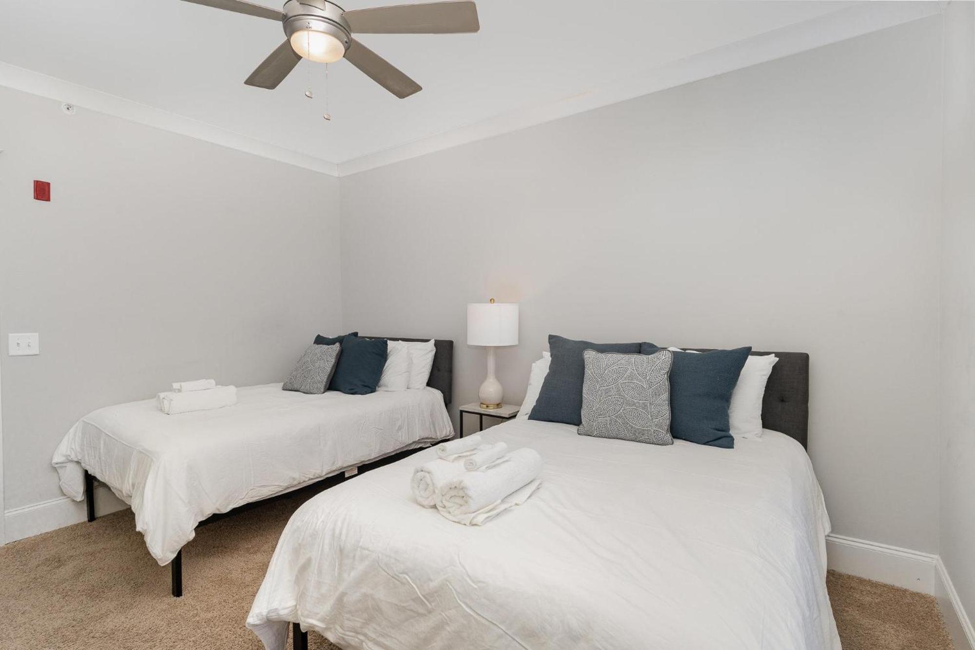 Holiday home Trilogy - Private Porch - Walk To Centennial Park *