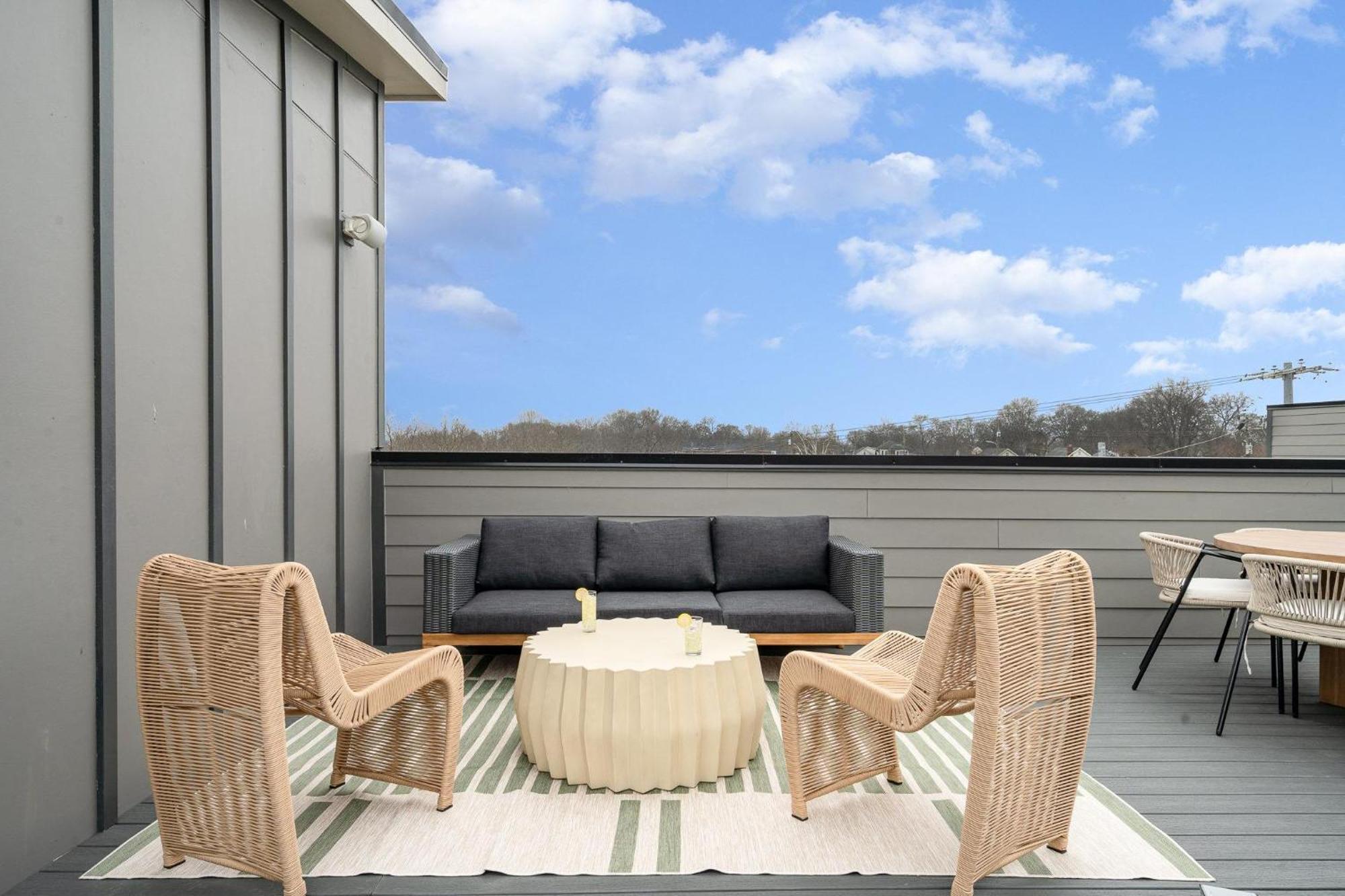 Holiday home Backstage - 3 Units - Rooftop Hot Tubs