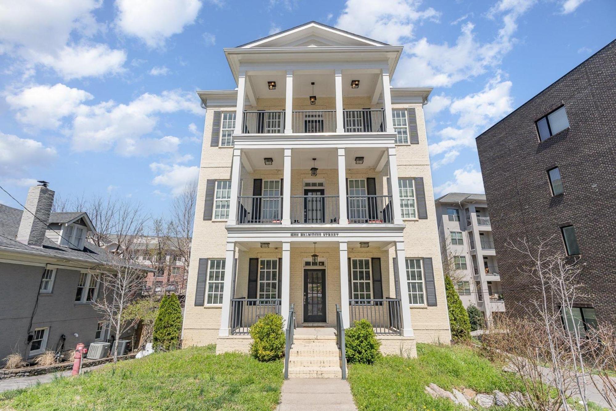 Ivory - Private Porch - Walk To Centennial Park *