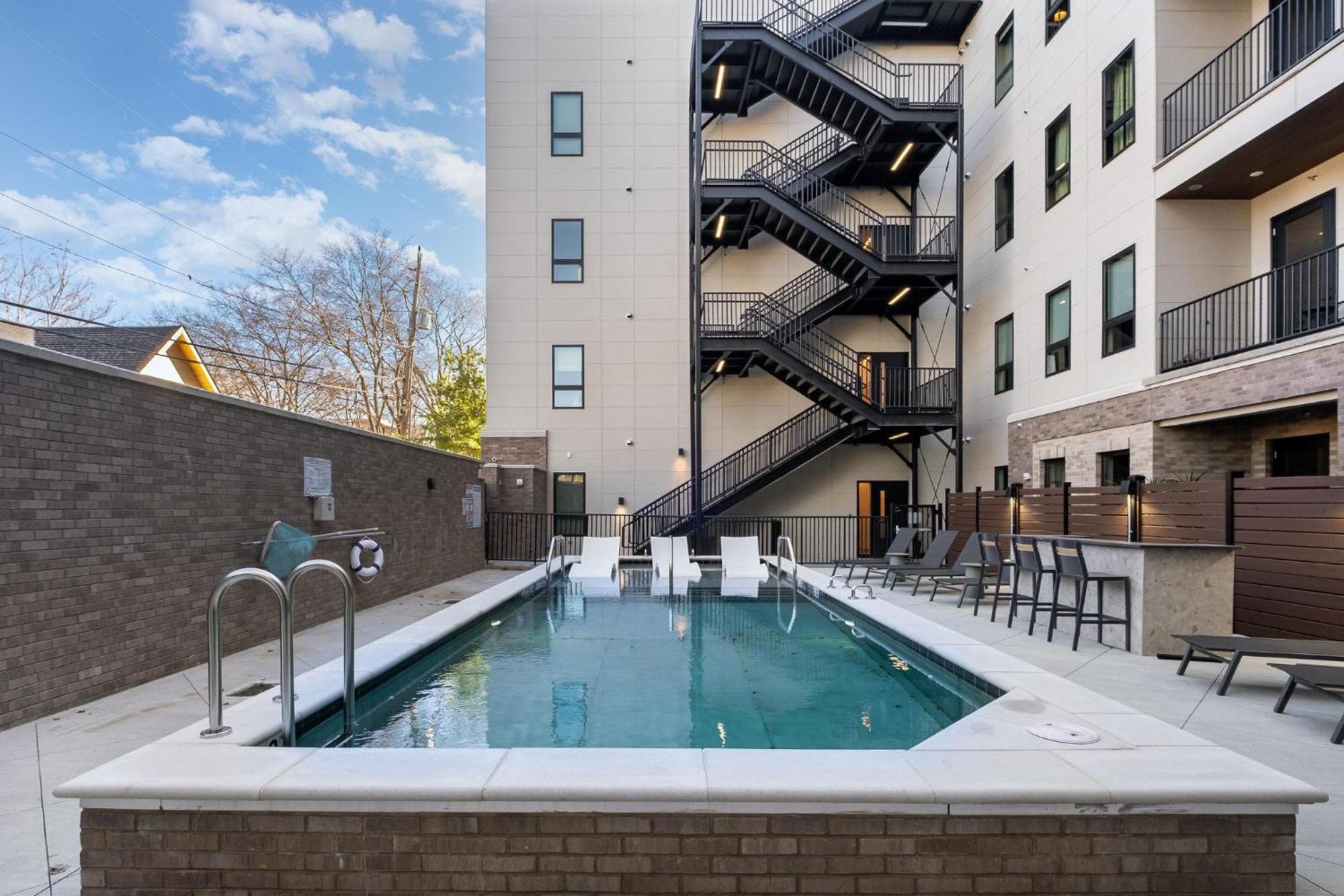 Treble Maker -rooftop Lounge - Pool - In Music Row Holiday home *