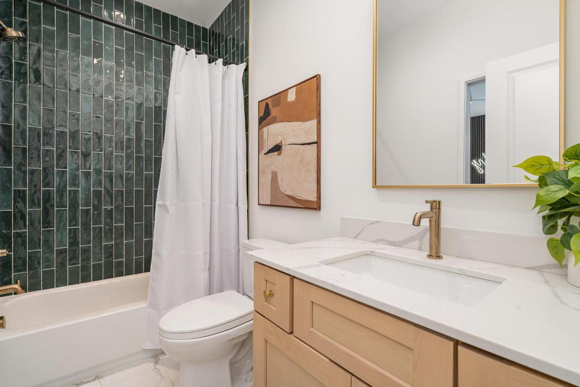 Southern Echo - Patio & - Mins To Broadway Holiday home *