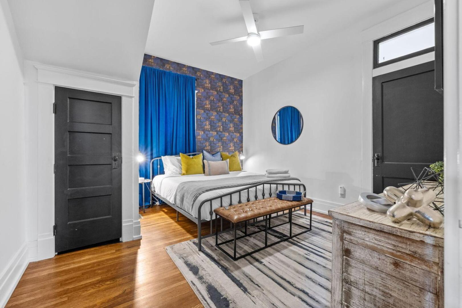 Elegant Elliott-2 Units-hot Tub-mins To 12 South