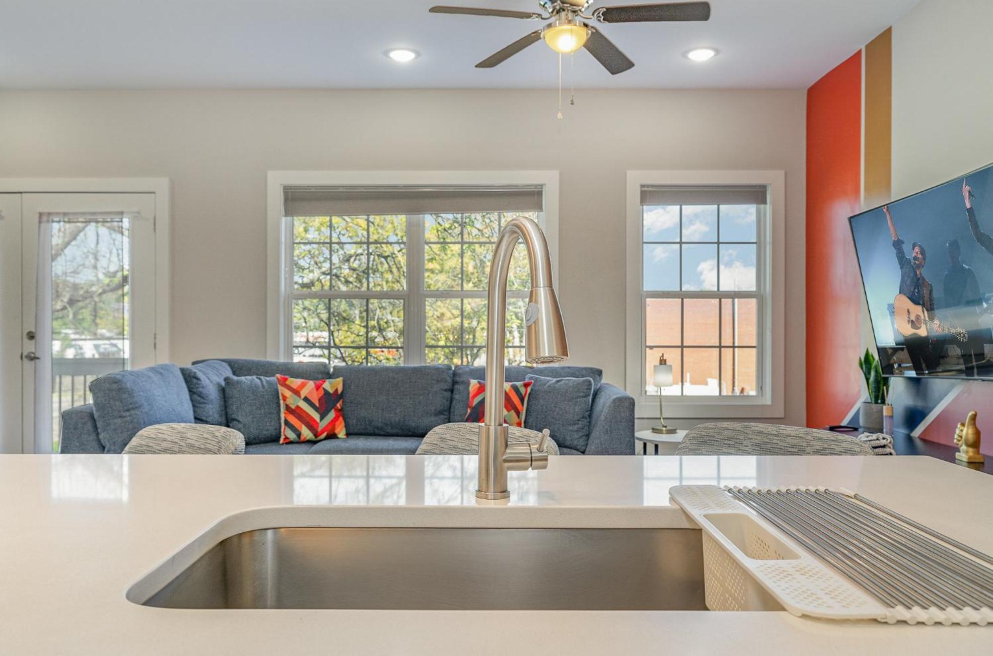 Palette - Private Patio - Mins To Zoo Holiday home