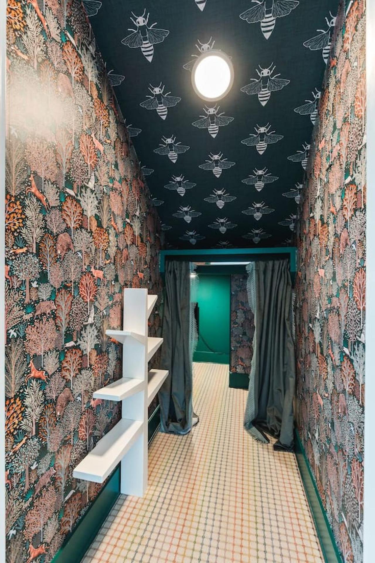 Holiday home Luxury In Hills With Garage And Walk To The Park *