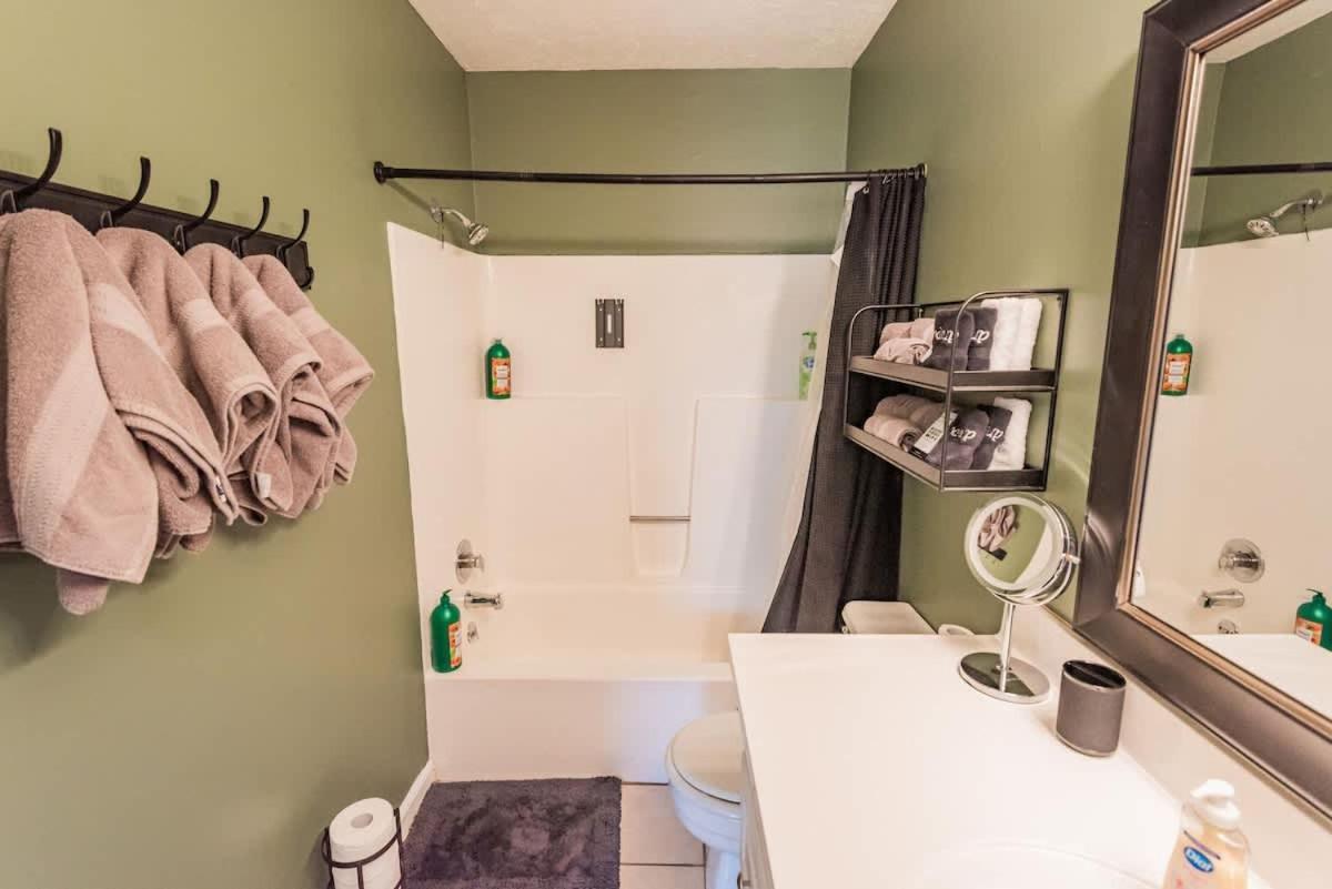 Riverside Retreat Near 5 Points Nashville