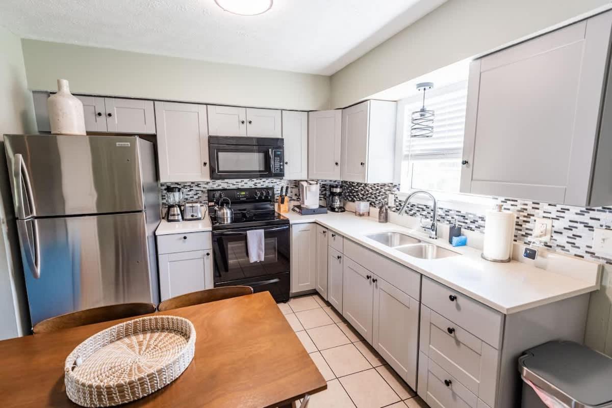 Riverside Retreat Near 5 Points * Nashville