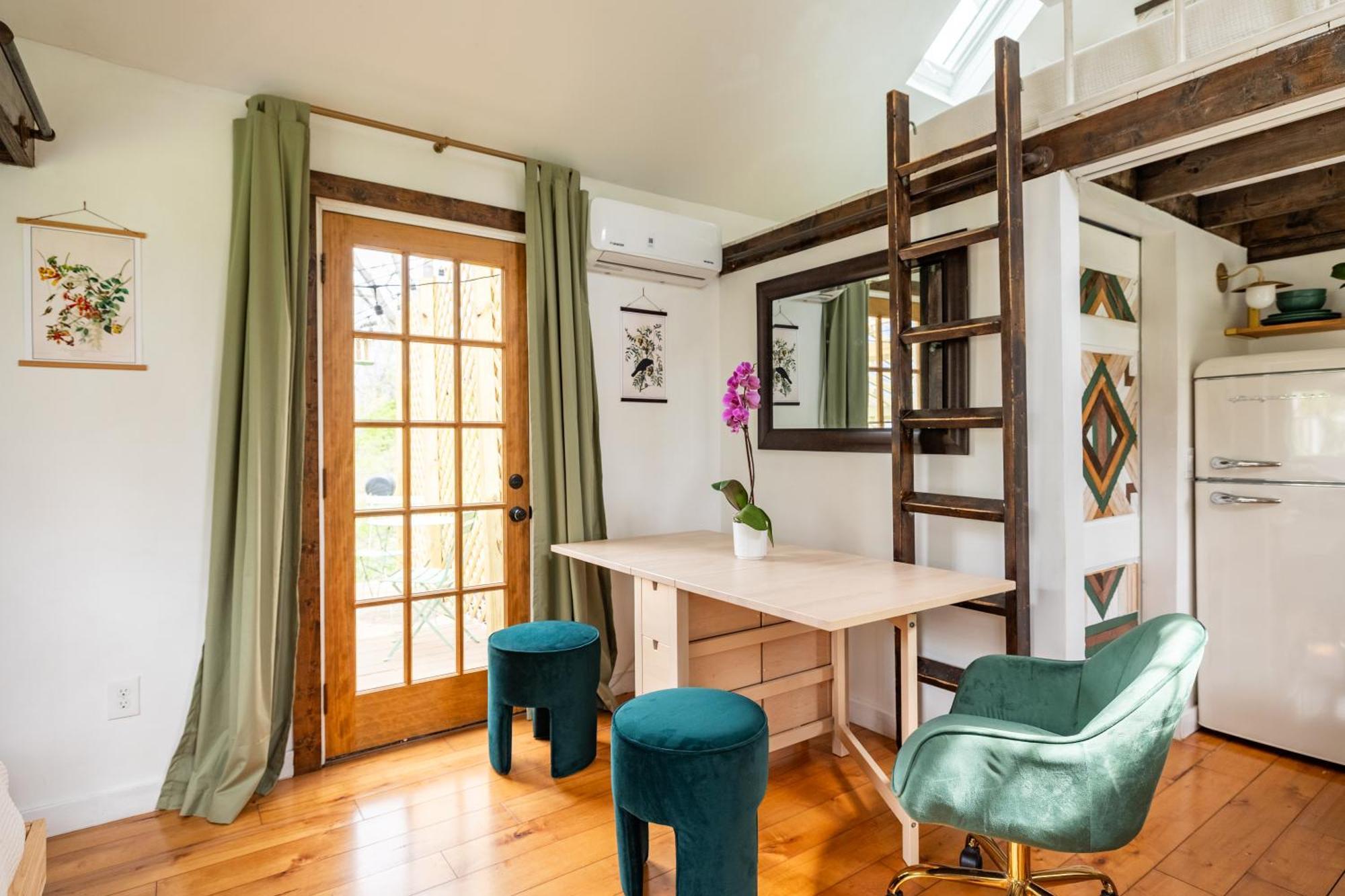 Dreamy Tiny House With Hot Tub And Garden Patio *