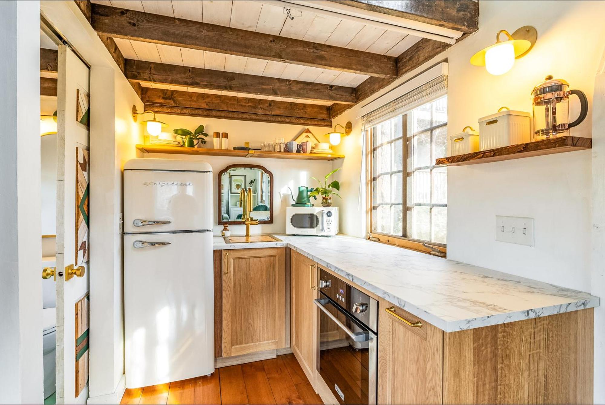 Dreamy Tiny House With Hot Tub And Garden Patio *