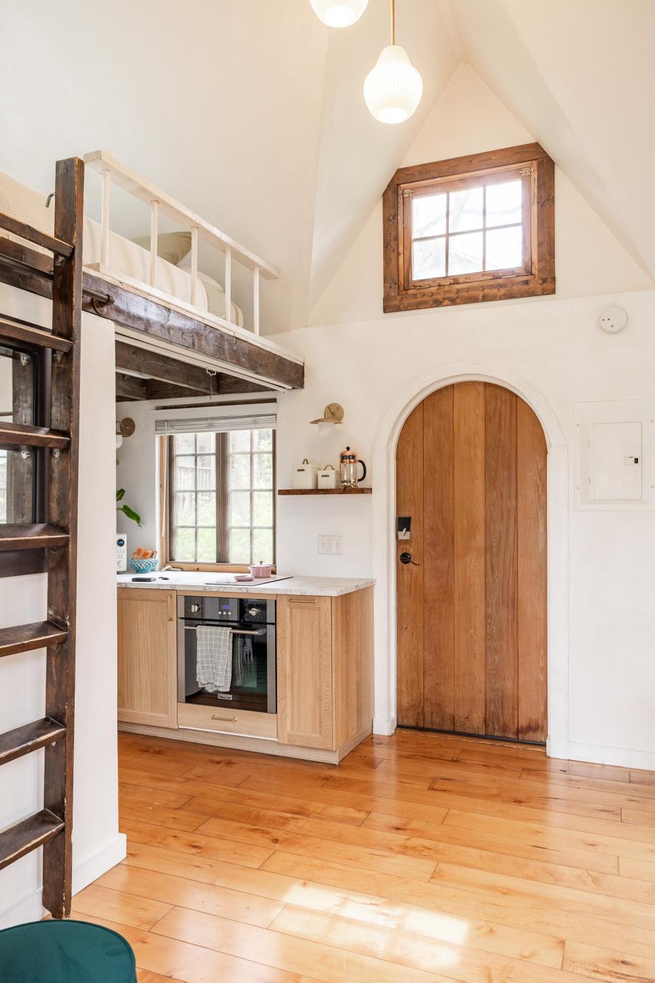 Dreamy Tiny House With Hot Tub And Garden Patio Holiday home