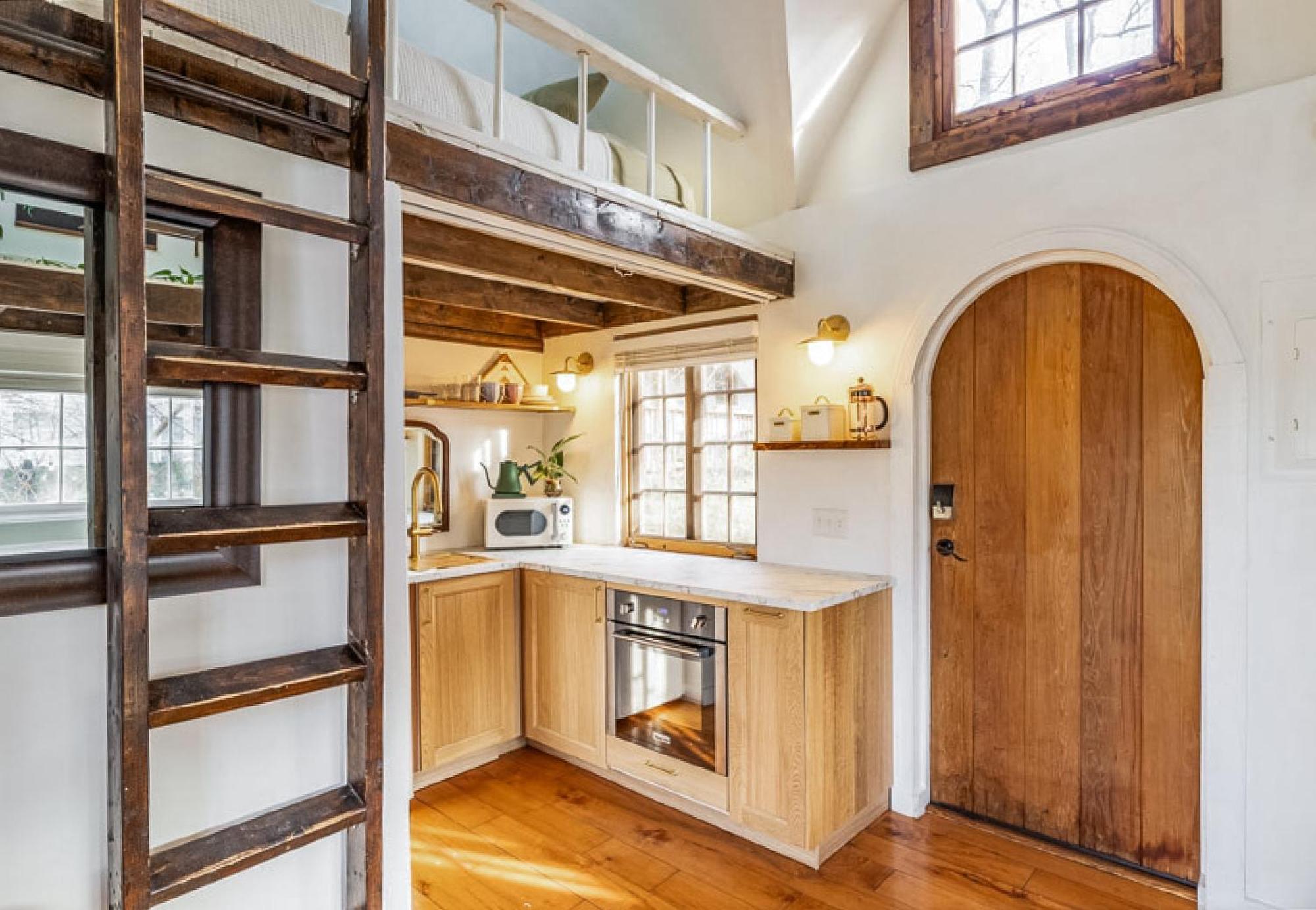 Holiday home Dreamy Tiny House With Hot Tub And Garden Patio *