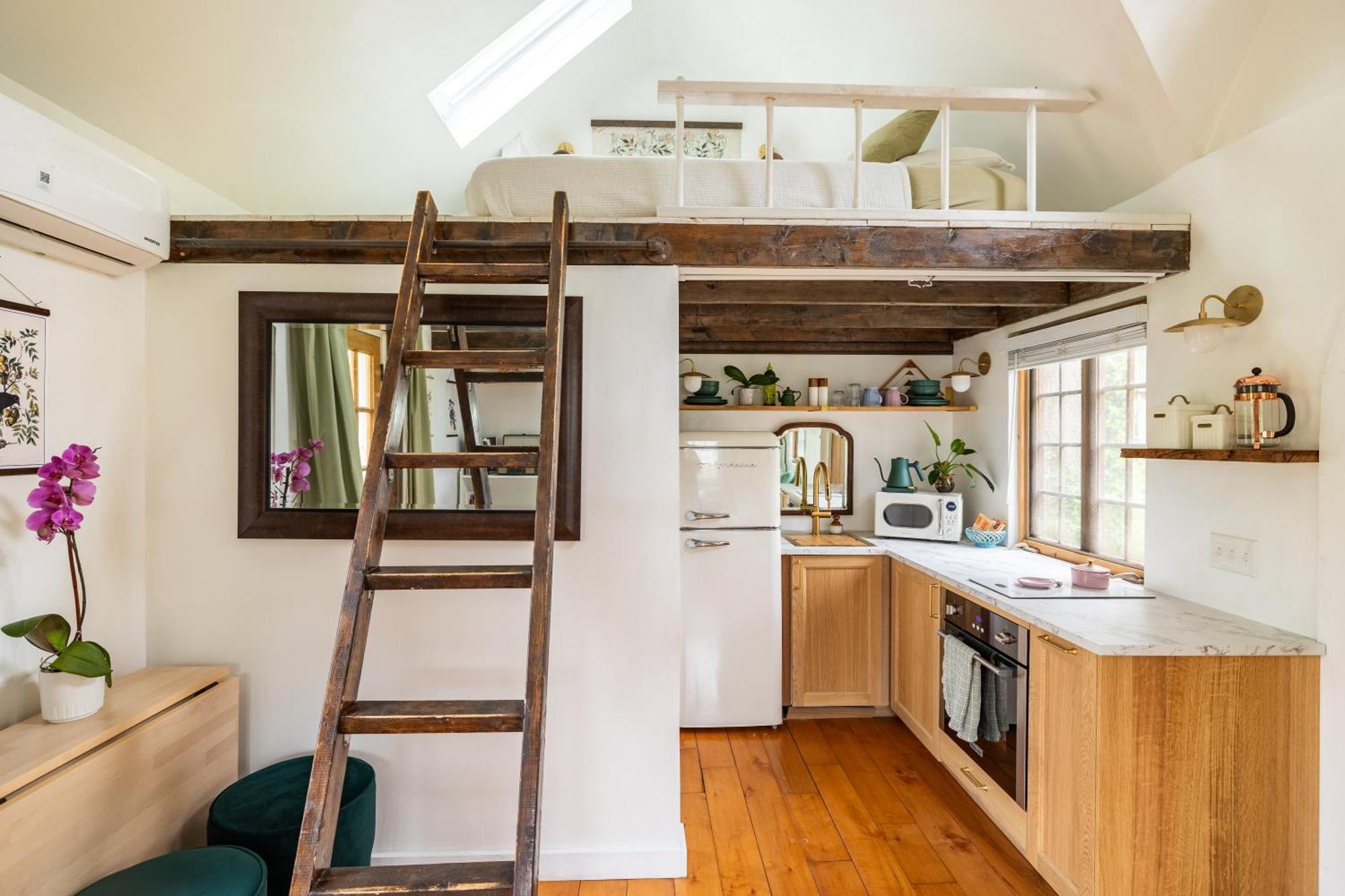 Dreamy Tiny House With Hot Tub And Garden Patio *
