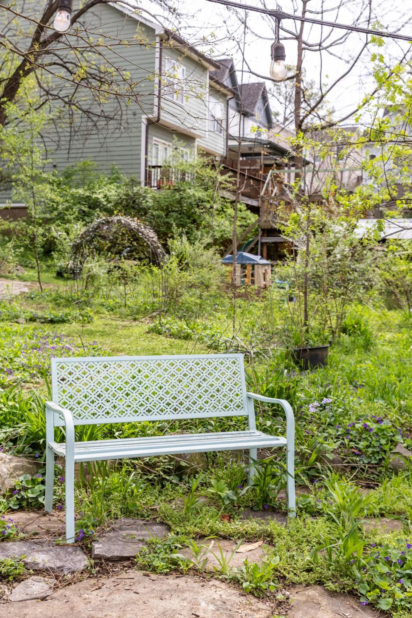 Holiday home Dreamy Tiny House With Hot Tub And Garden Patio