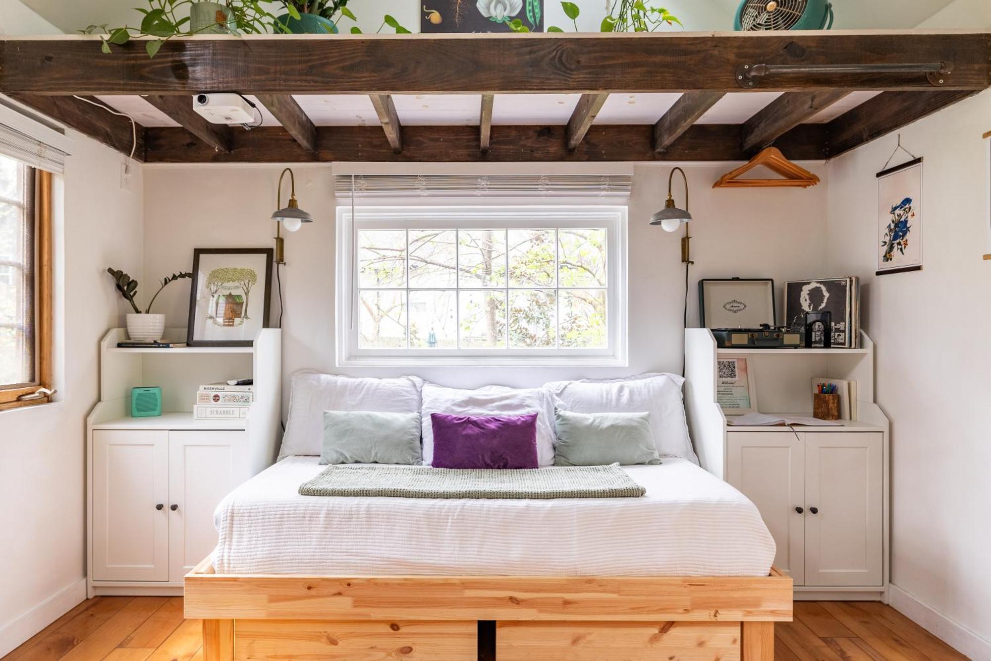 Holiday home Dreamy Tiny House With Hot Tub And Garden Patio *