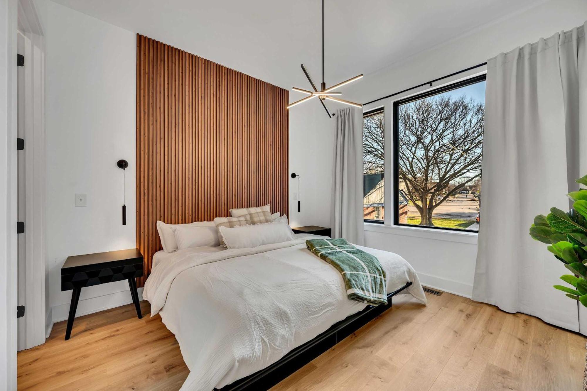 Twin Homes Rooftop Deck Hot Tub Outdoor Kitchen Holiday home *