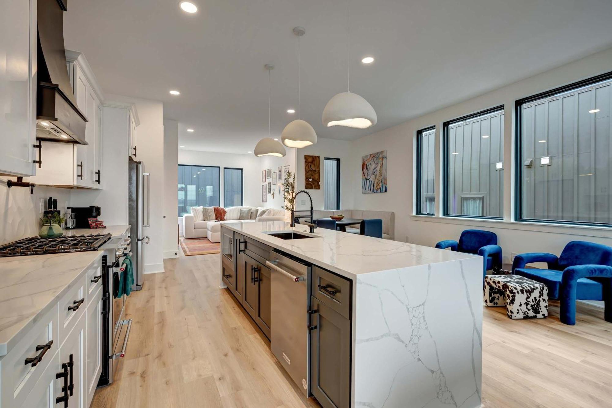 Holiday home Twin Homes Rooftop Deck Hot Tub Outdoor Kitchen