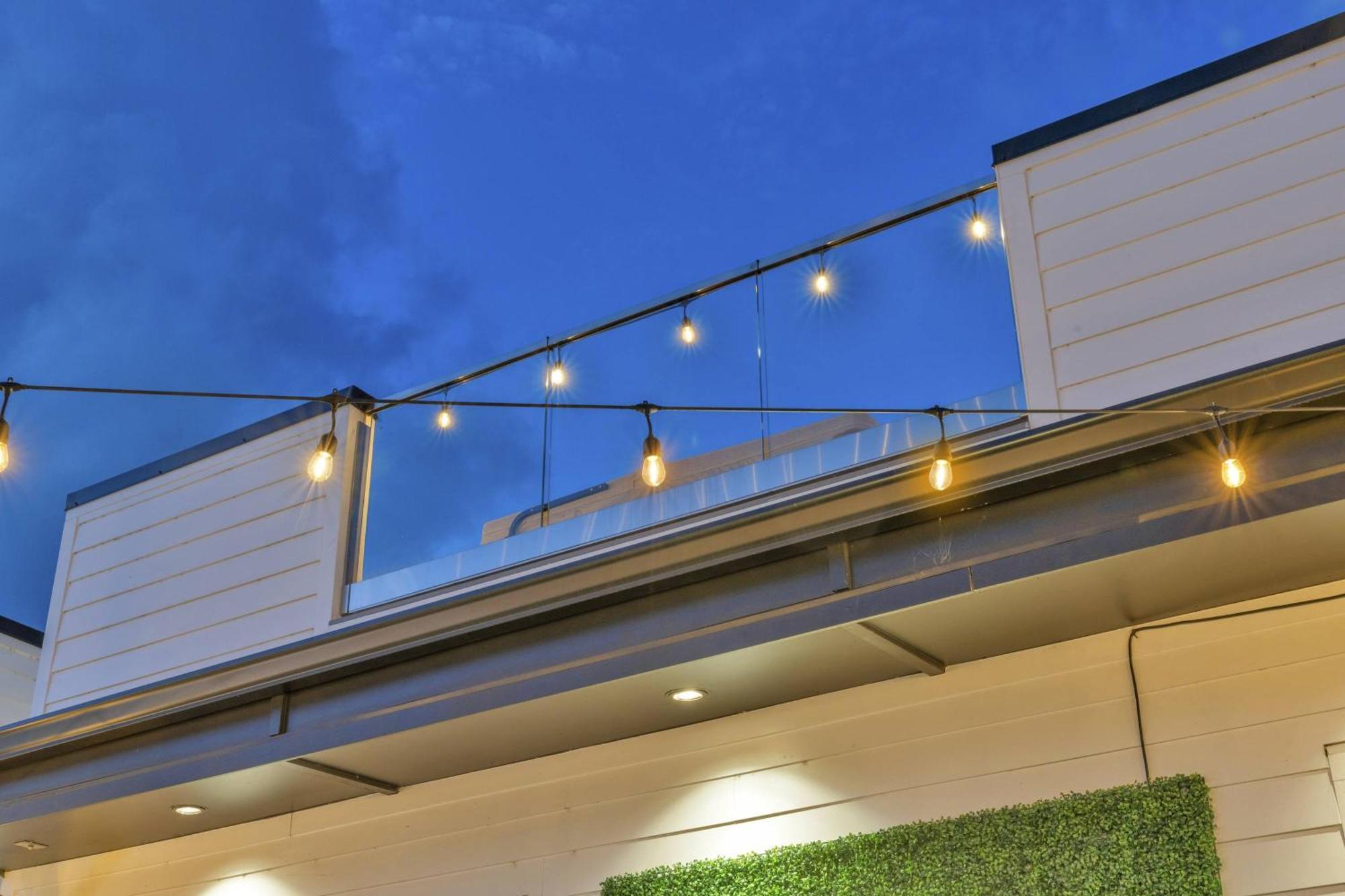 Holiday home Double Rooftop Decks Hot Tub Karaoke Nashville