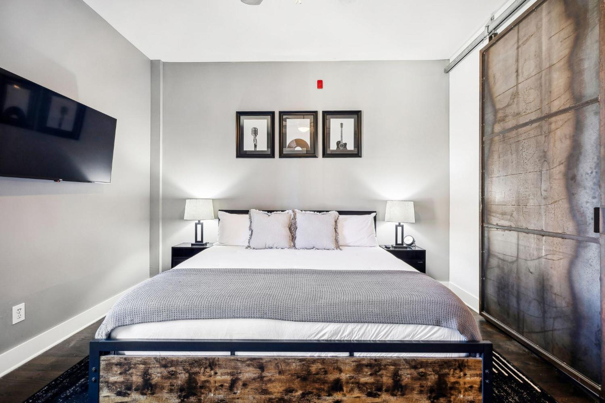 Legends Loft Modern Near Vandy On West End Nashville