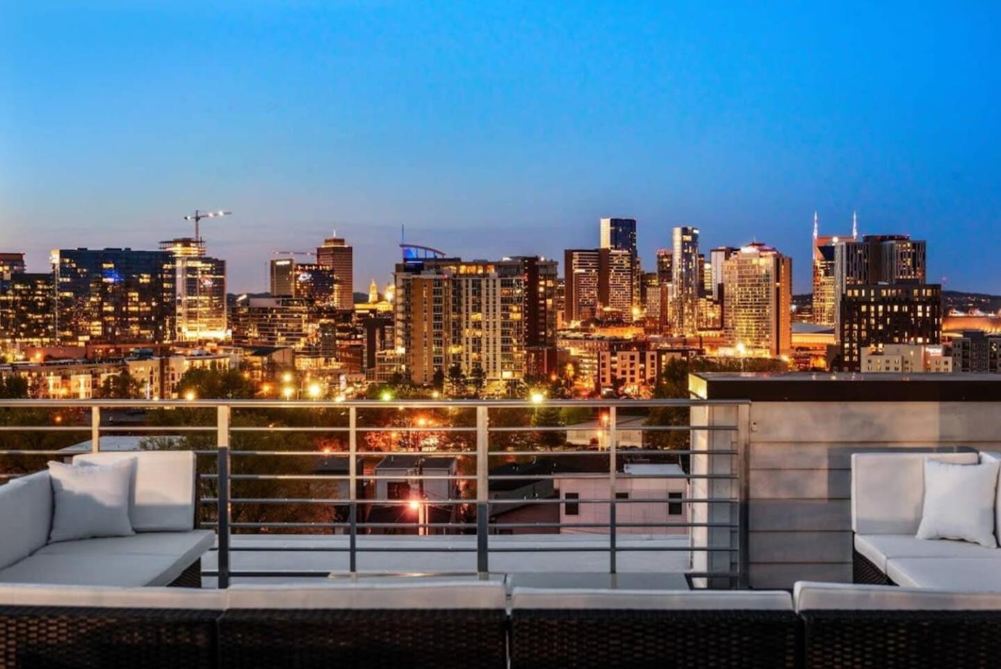 Holiday home Spacious Gulch W Rooftop & Incredible Views!
