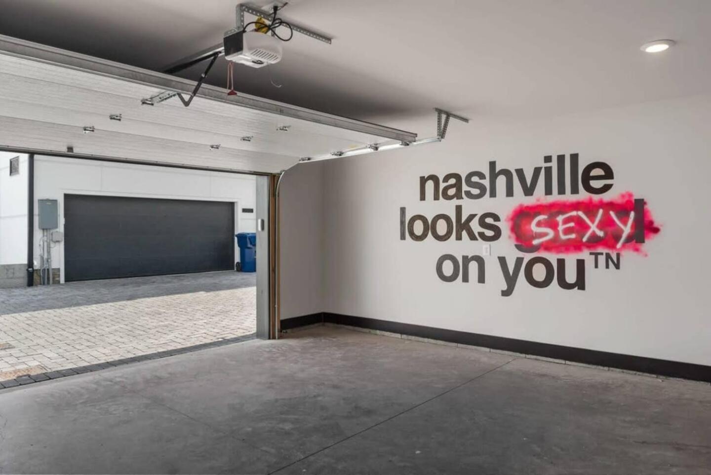 5 Star Stay! Rooftop Hot Tub Walk To Gulch