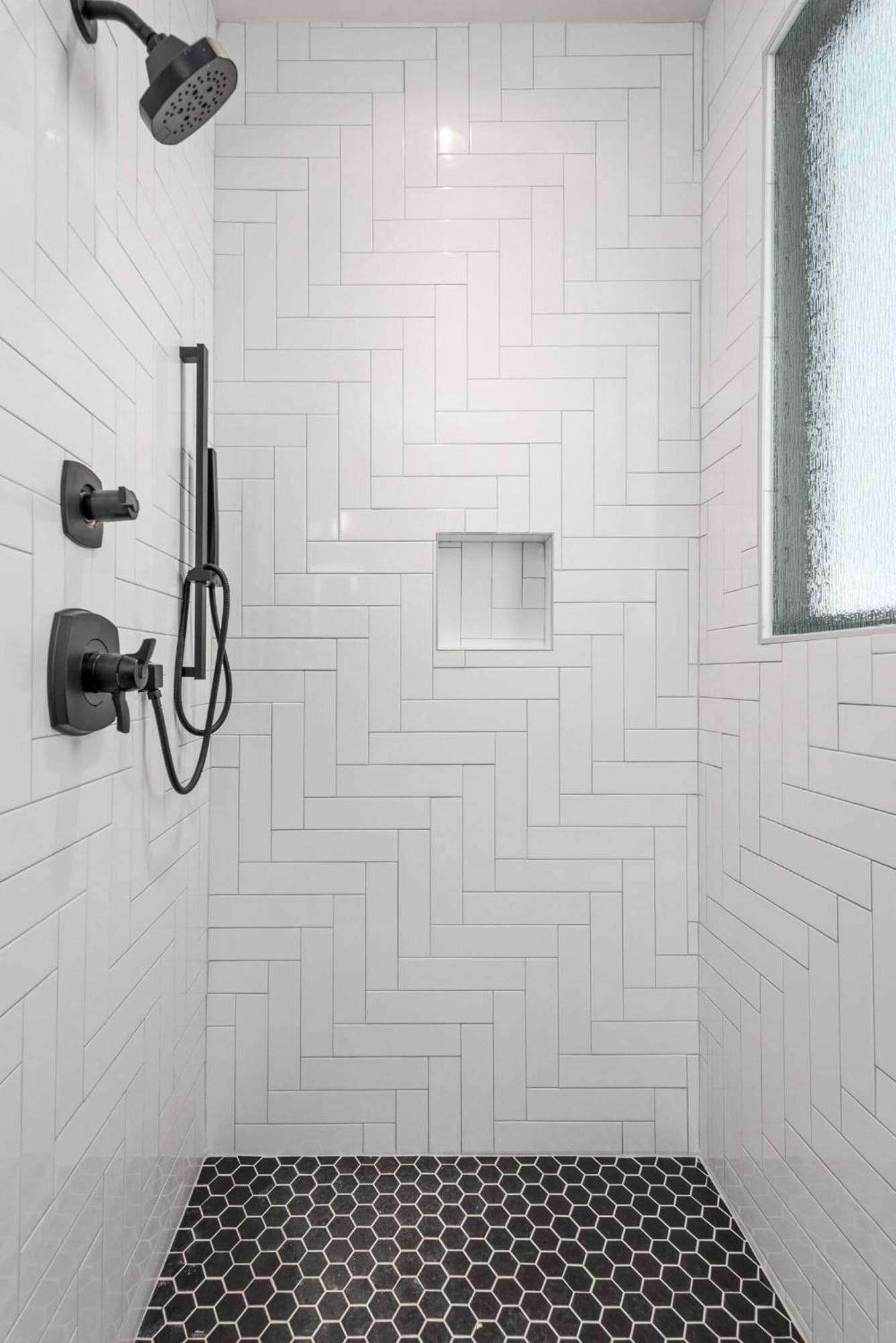 5 Star Stay! Rooftop Hot Tub Walk To Gulch Holiday home *