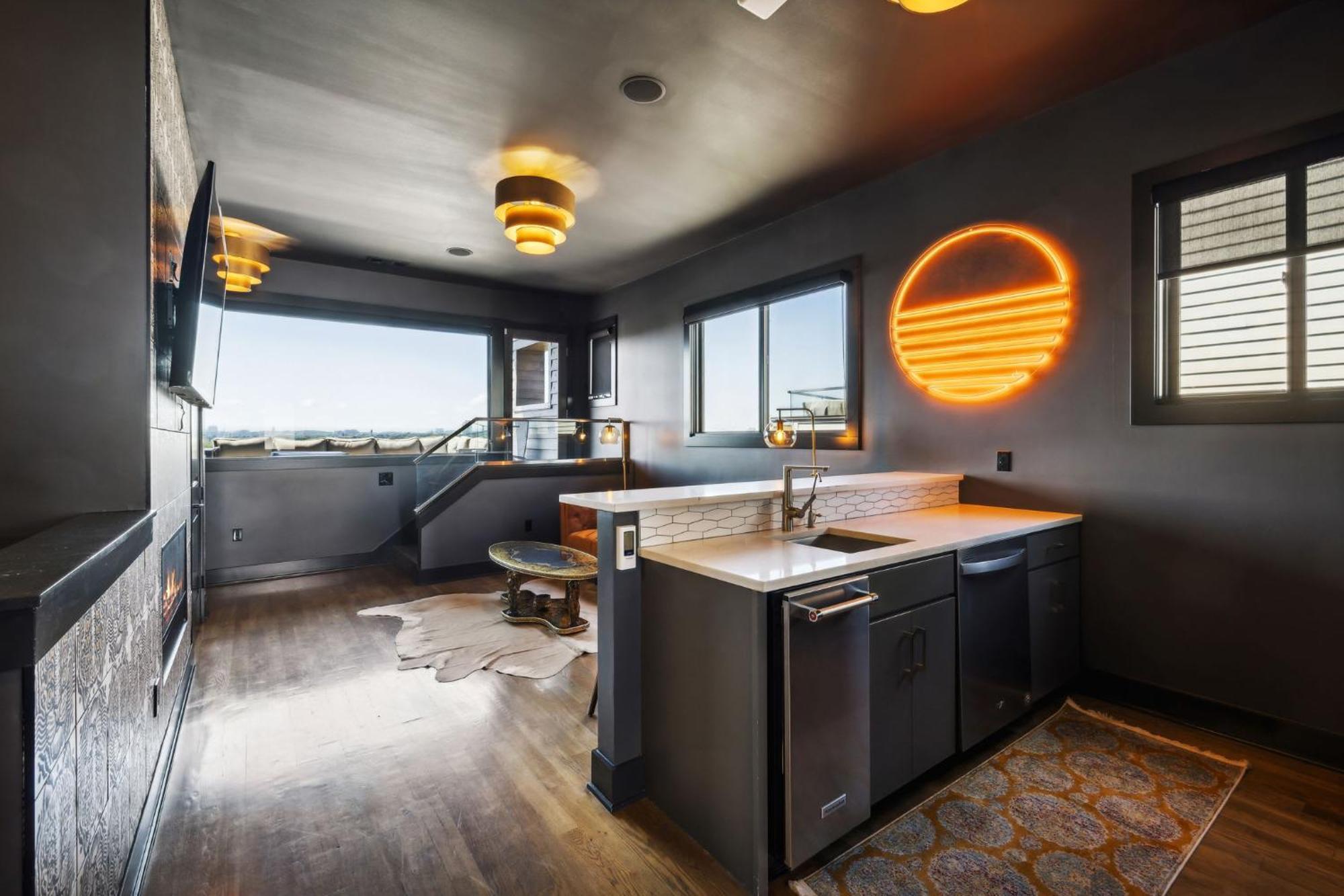 Dream Cozy Living & Luxe