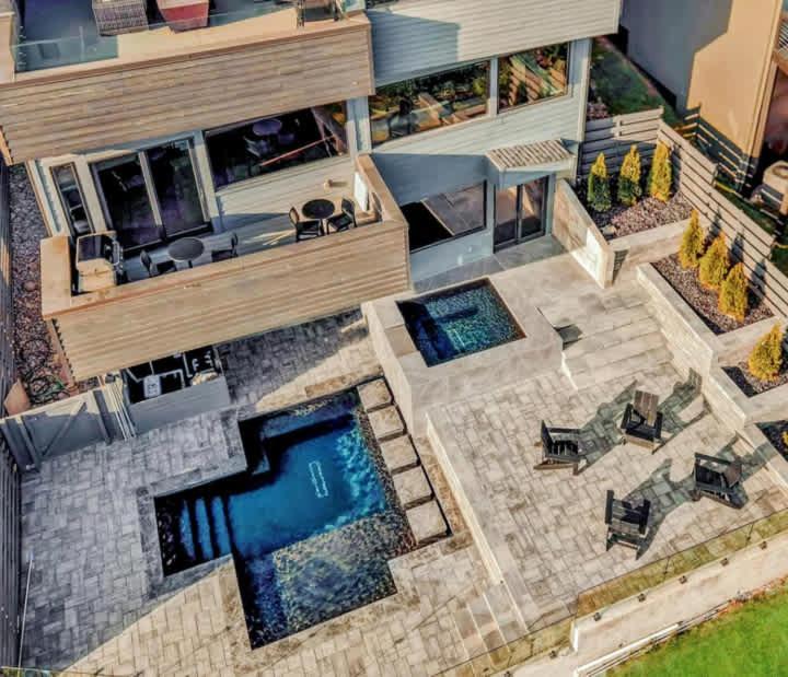Epic Luxury Mansion W Skyline Views *