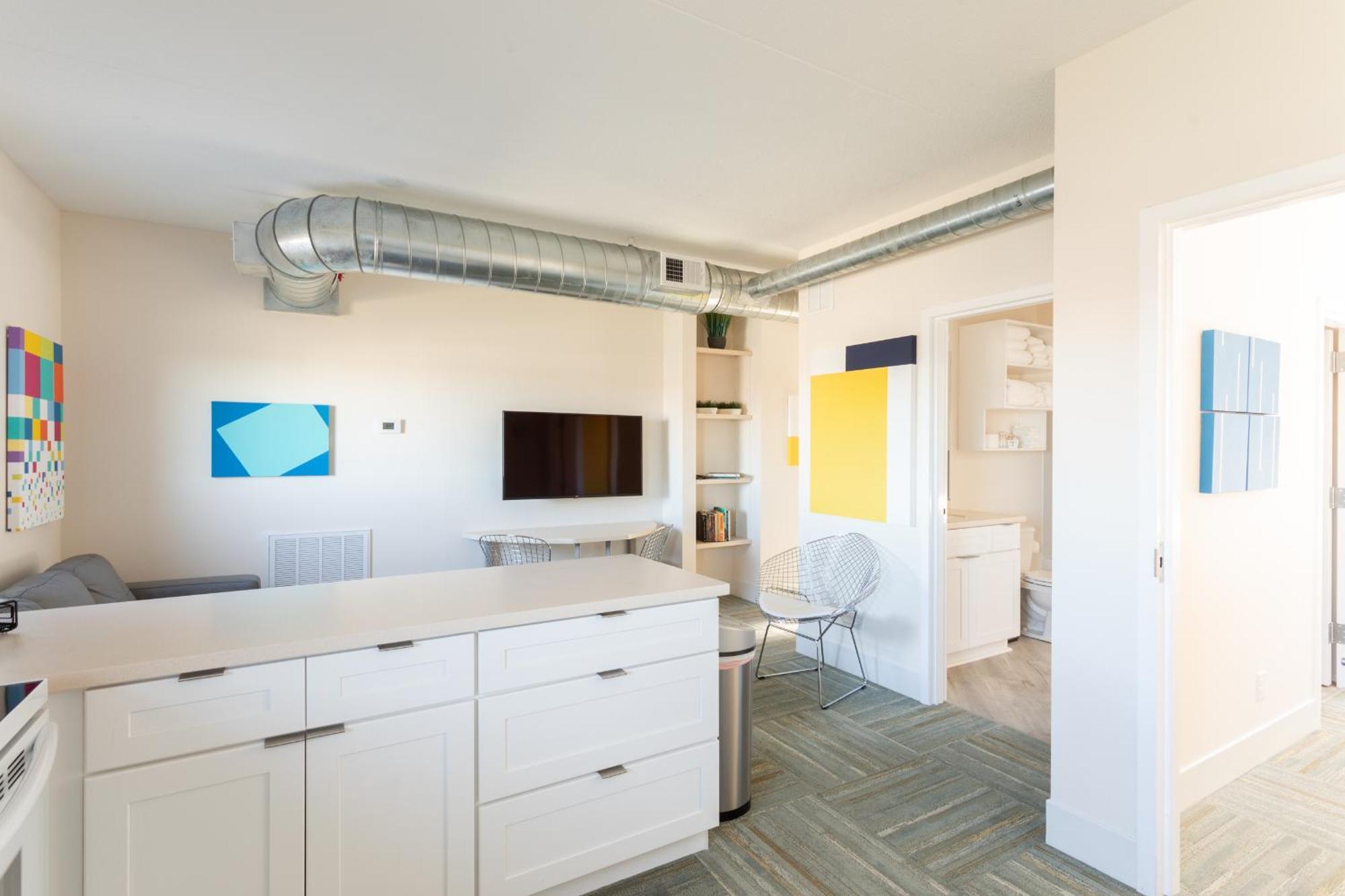 Modern 2 Bedroom In Heart Of East * Nashville