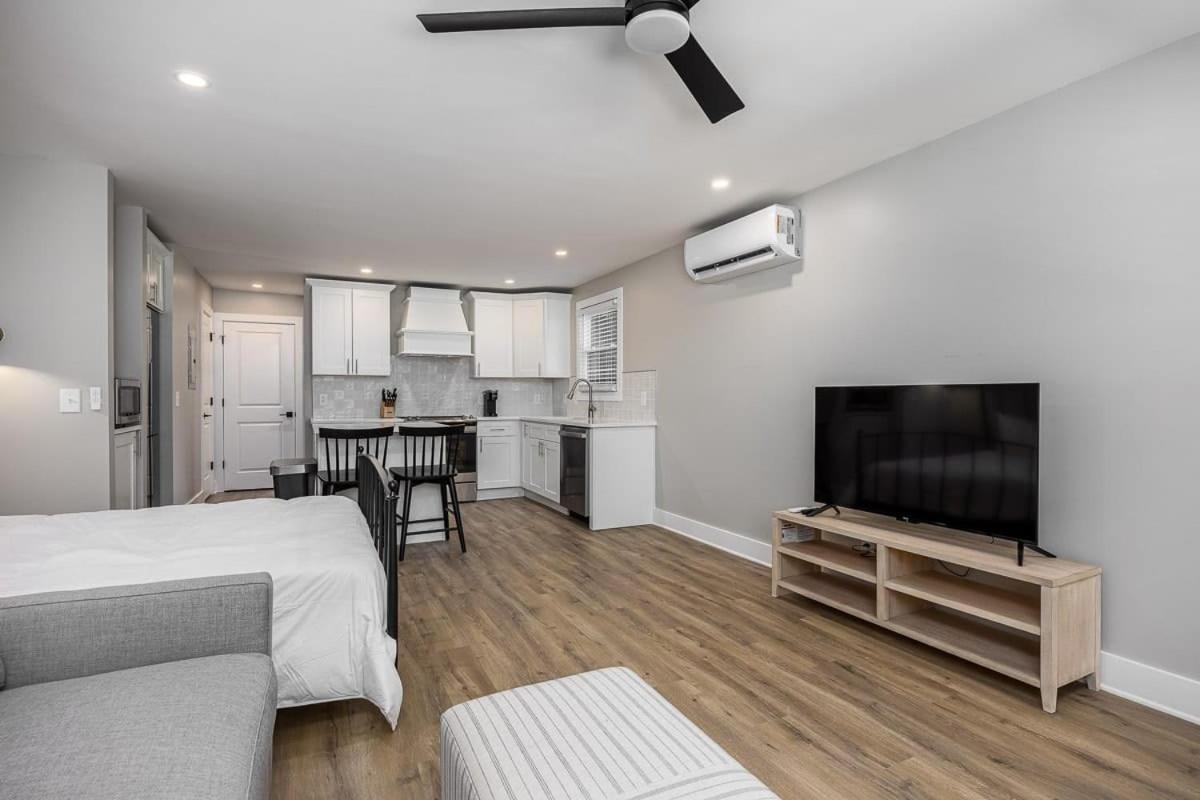The Nomad By Avantstay Modern Comfort Near Downtown Apartment Nashville