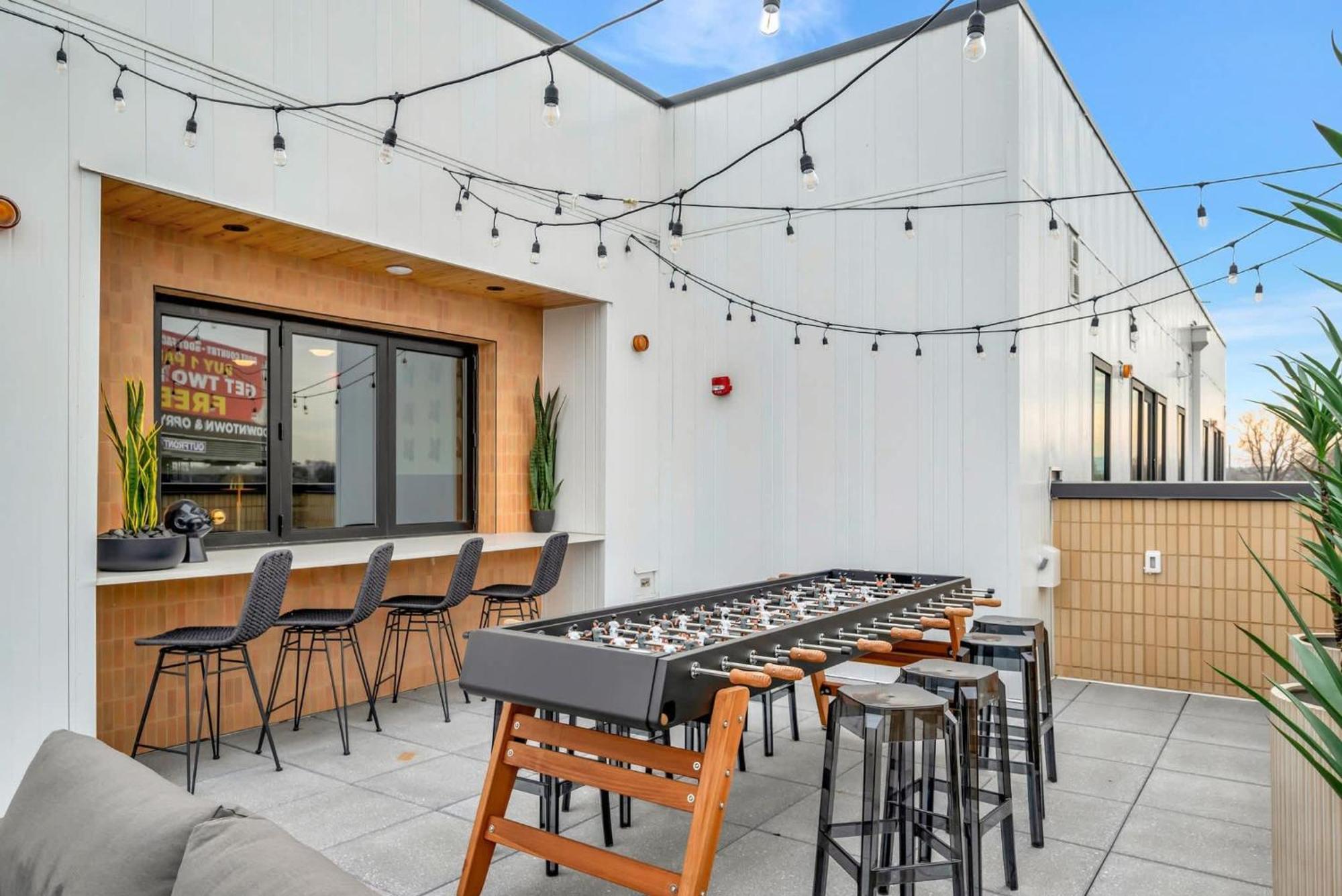 The Lounge Minutes From Downtown * Nashville
