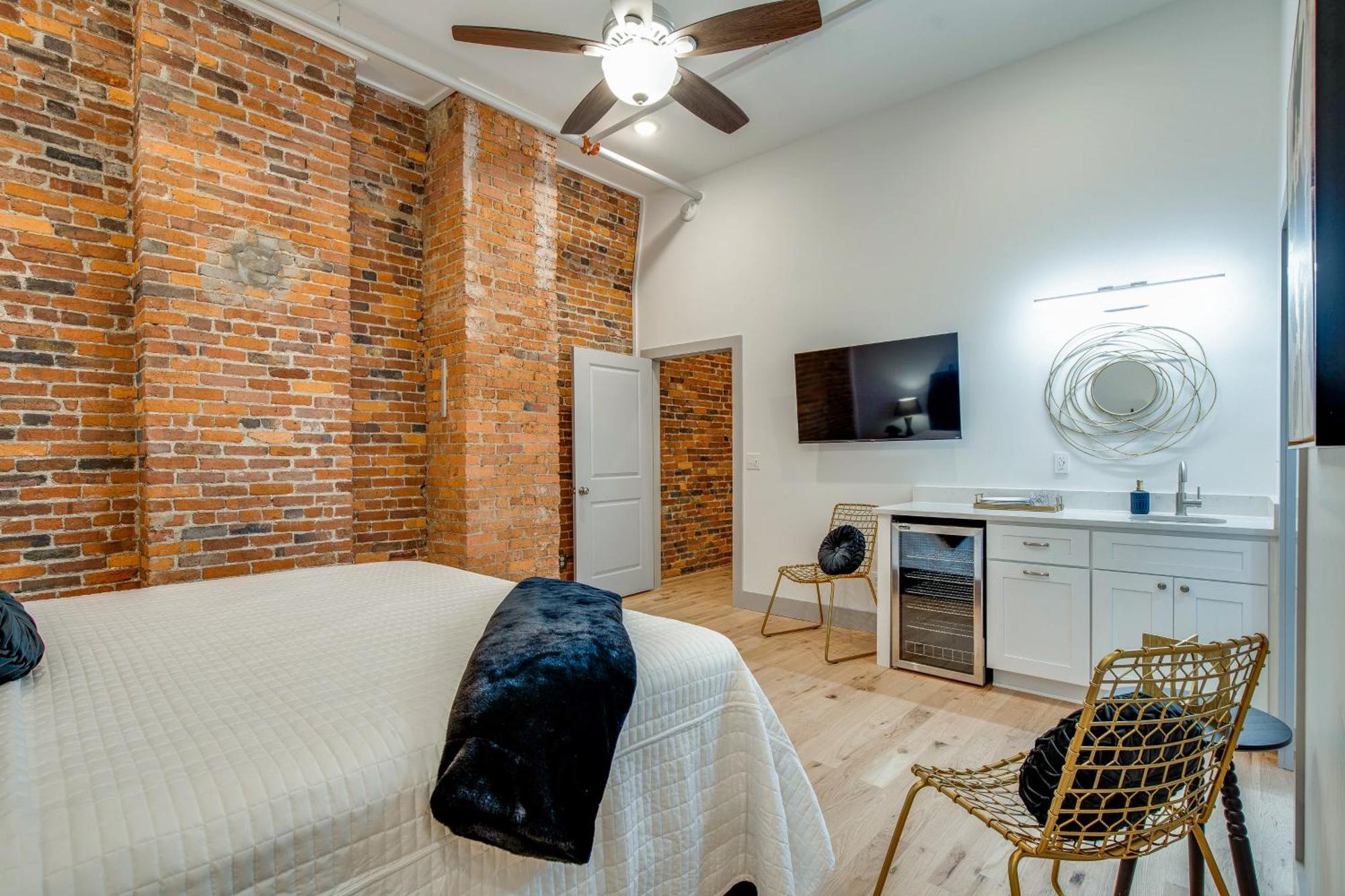 The Majestic Lofts * Nashville